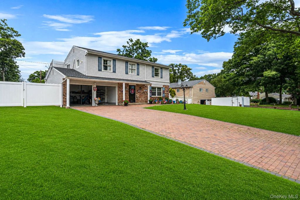 23 Essex Drive, Coram