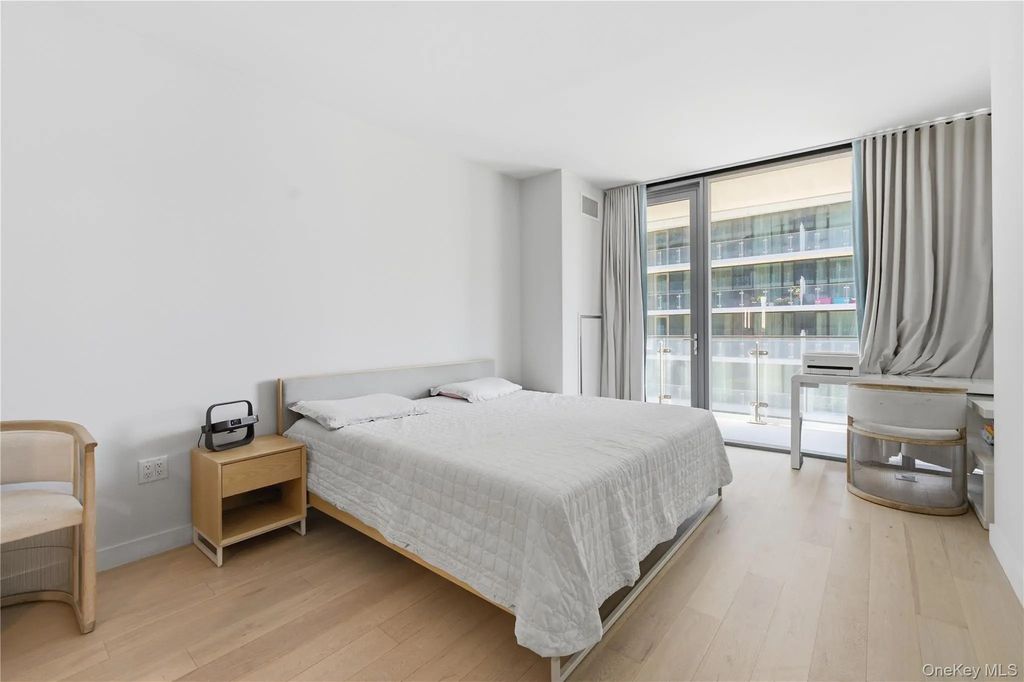 131-01 40th Road # 11a, Flushing