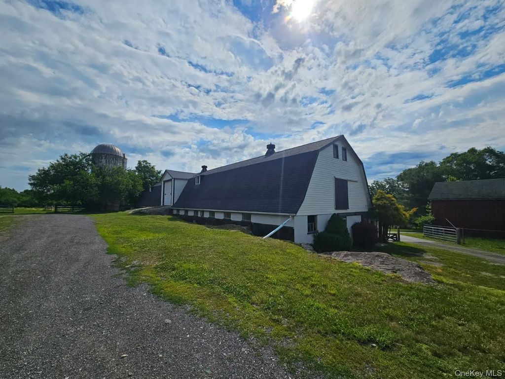 28 Pilgrim Corners Rd, Middletown