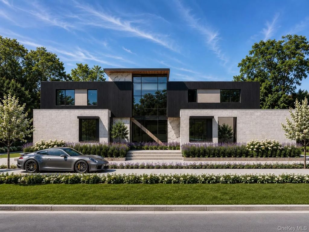 1322 Everit Place, Hewlett Harbor