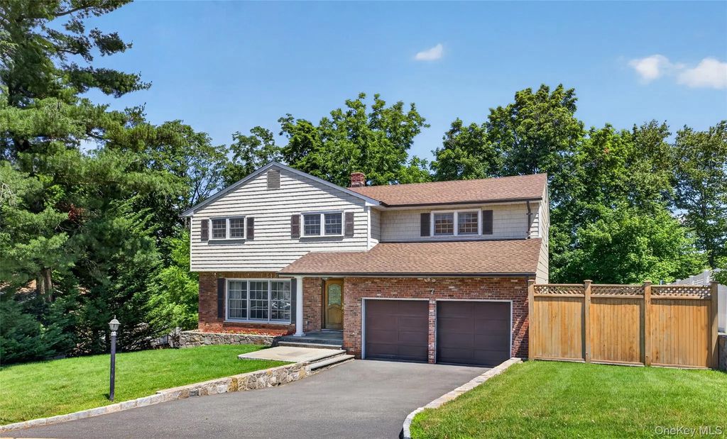 7 Overlook Road, Dobbs Ferry