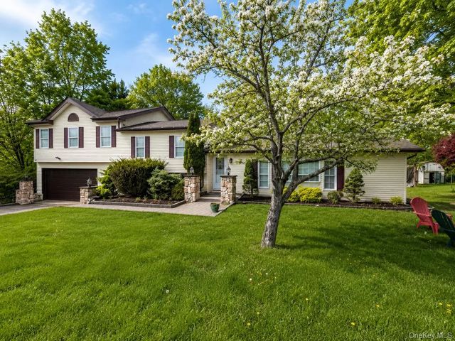 25 Stangel Drive, Woodbourne