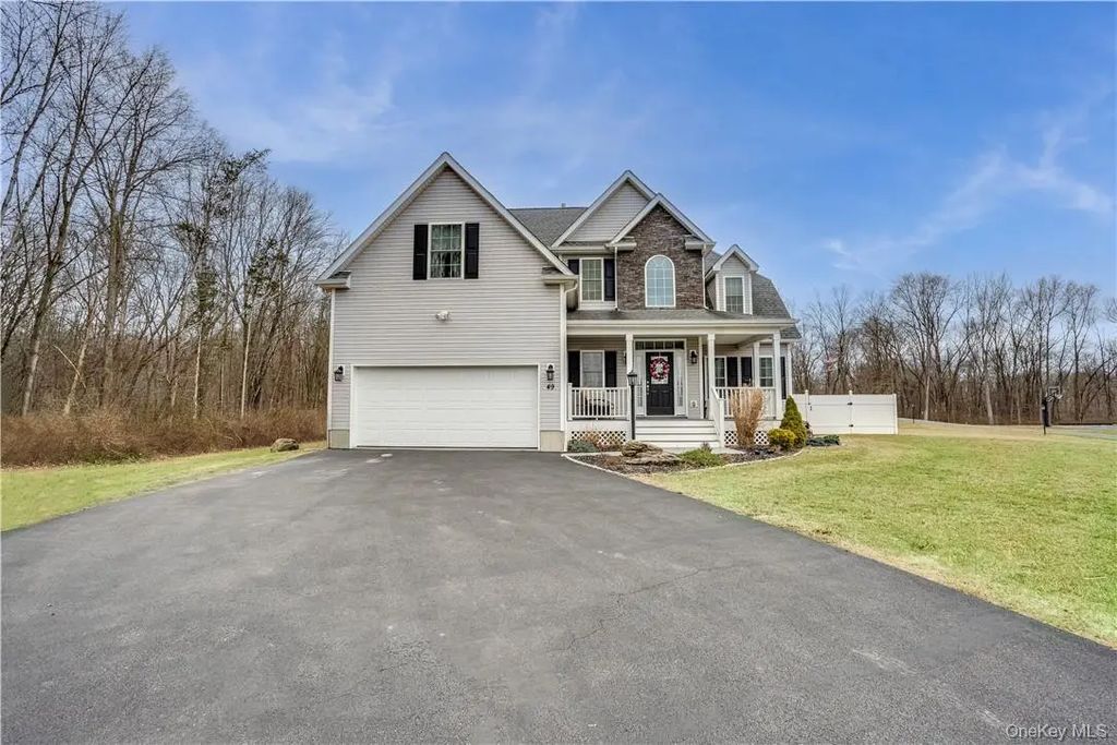 12 Whalen Road, Hopewell Junction