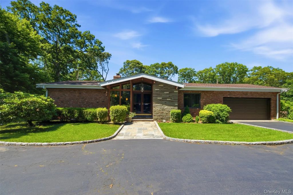 27 Sunken Meadow Road, Northport