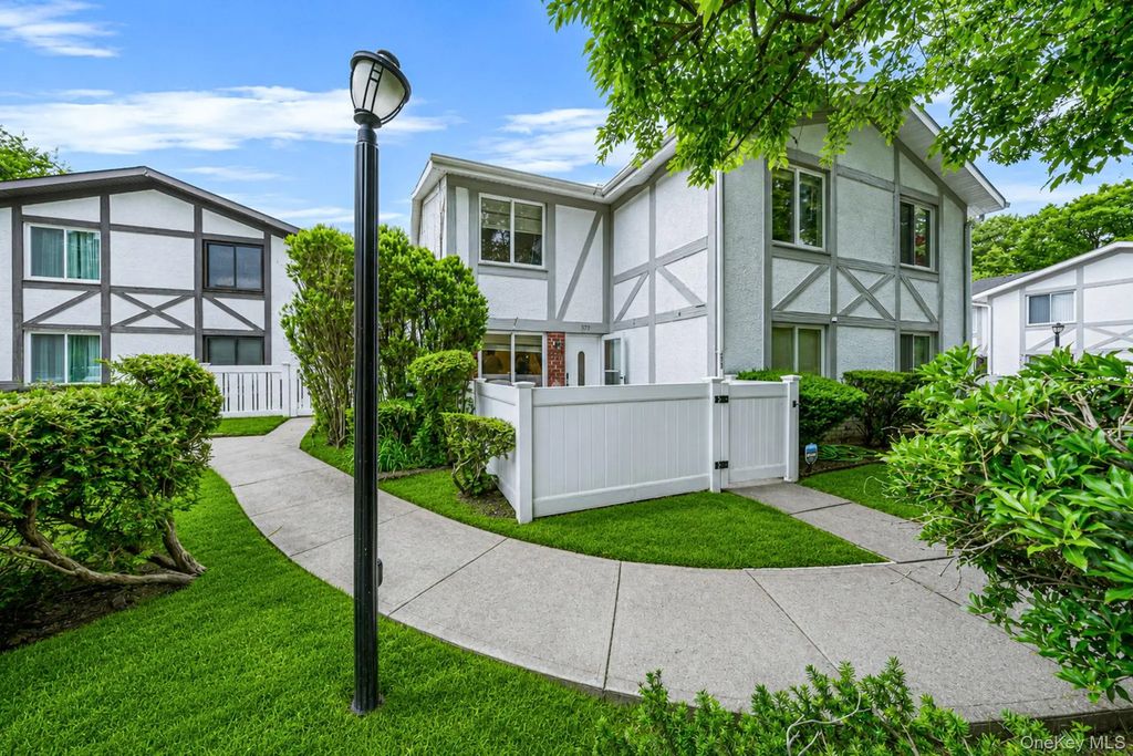 577 Blue Ridge Drive, Medford