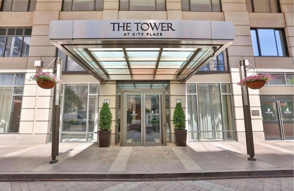 10 City Place # 31f, White Plains