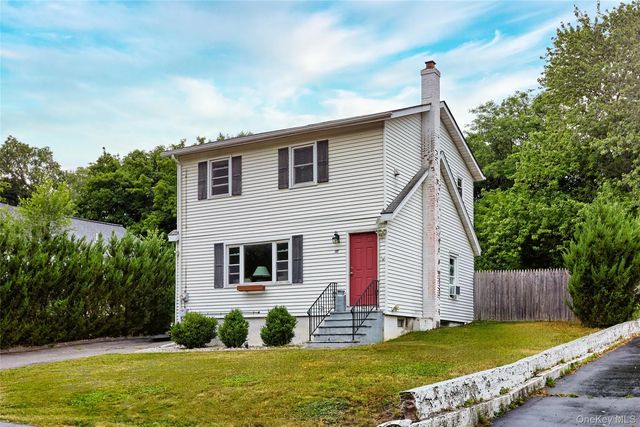 181 N Grand Avenue, Poughkeepsie