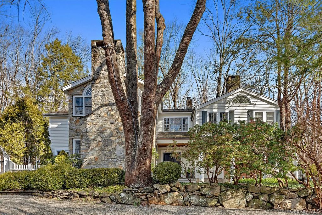72 Old Mill River Road, Pound Ridge