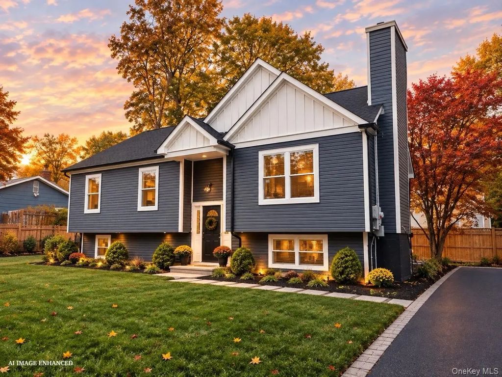 133b Shinnecock Avenue, Mastic