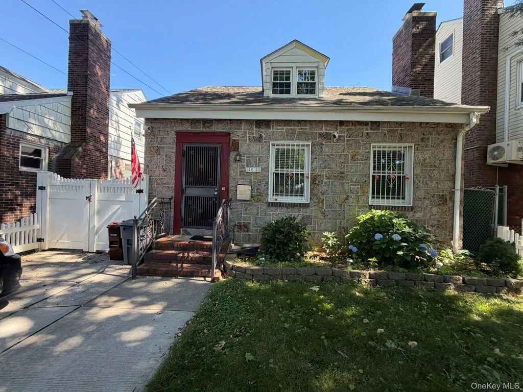 146-23 22nd Avenue, Whitestone