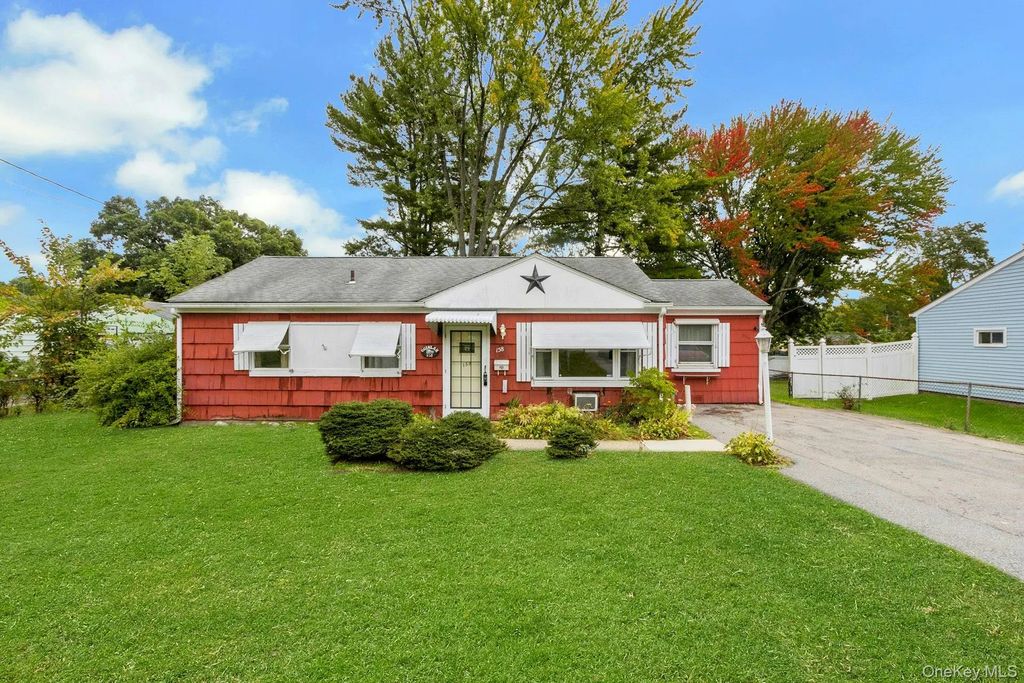 158 Violet Avenue, Poughkeepsie