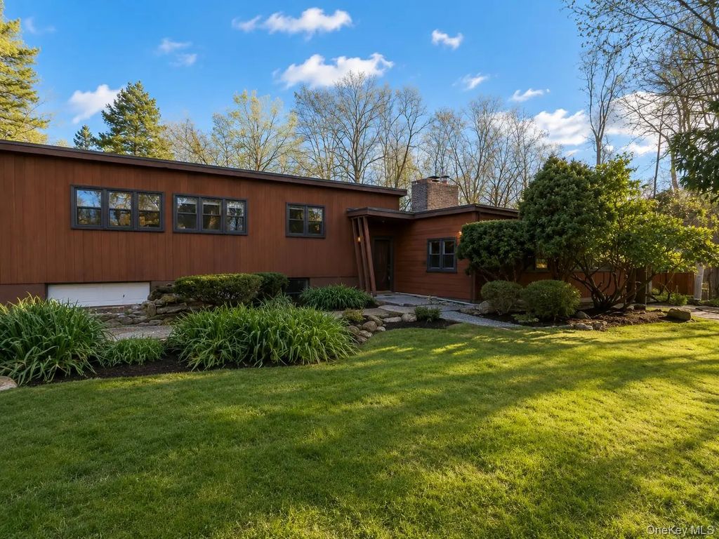 173 Old Nyack Turnpike, Spring Valley