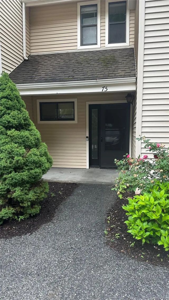 Photo of Listing #1018156