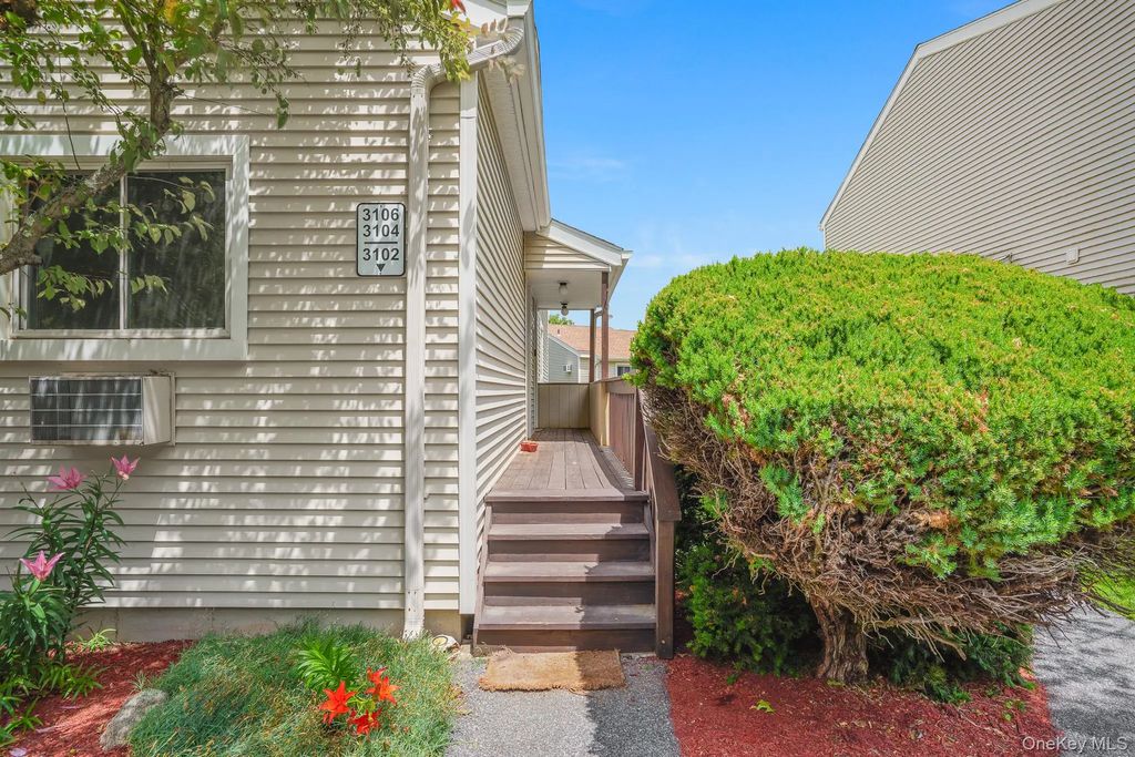 3106 Village Drive, Brewster