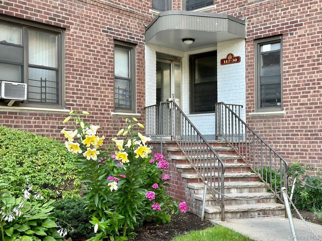 11315 34th Avenue # 1e, Corona