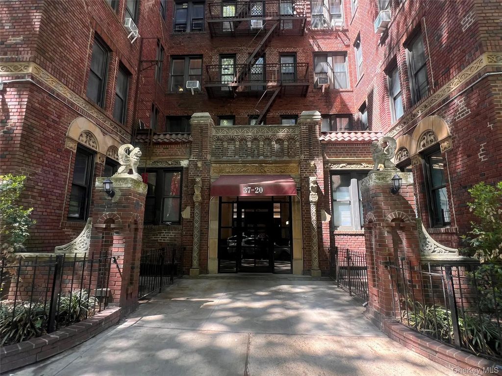 37-20 81 Street # 5e, Jackson Heights