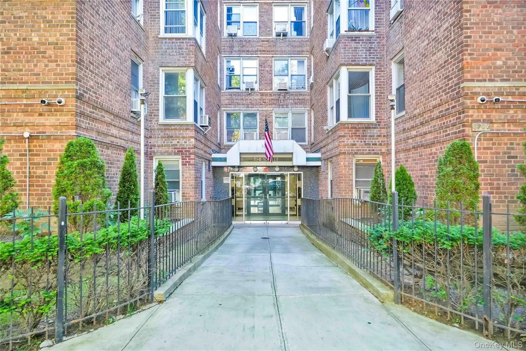 3203 Nostrand Avenue # 5j, Brooklyn