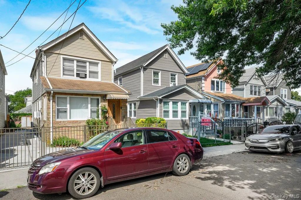 11724 193rd Street, Saint Albans