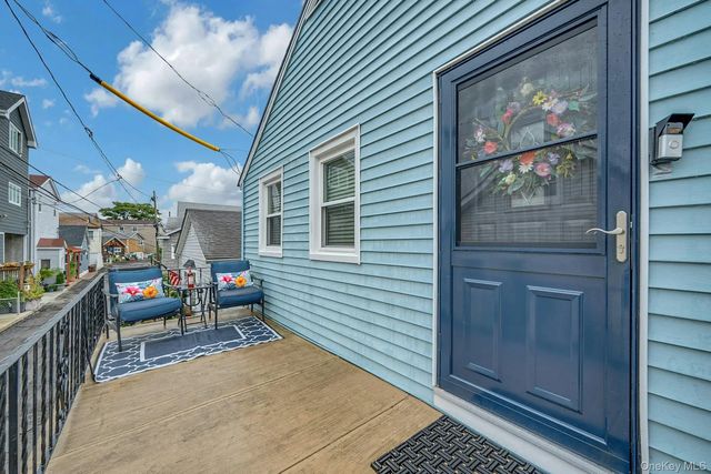 Photo of Listing #1018560