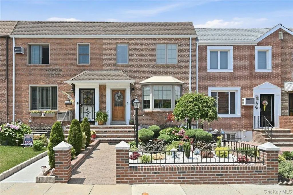 6356 76th Street, Middle Village