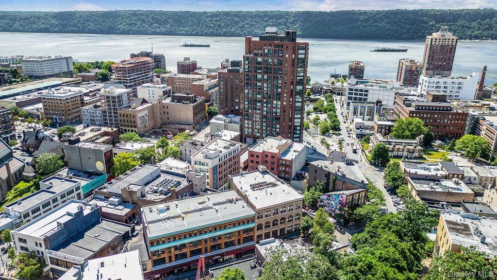 29 N Broadway, Yonkers