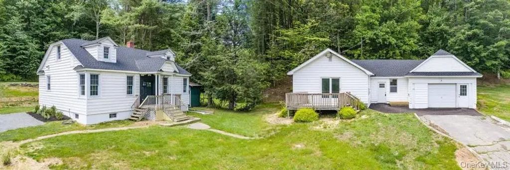 810 Benton Hollow Road, Woodbourne