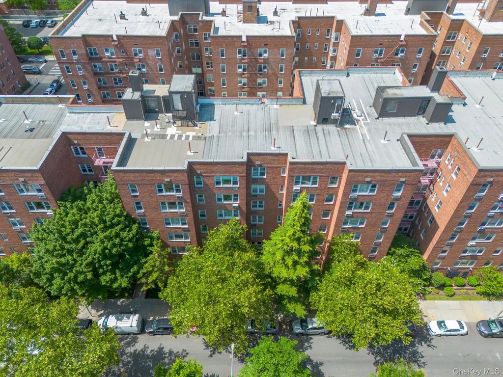 110-15 71st Road # 6k, Forest Hills