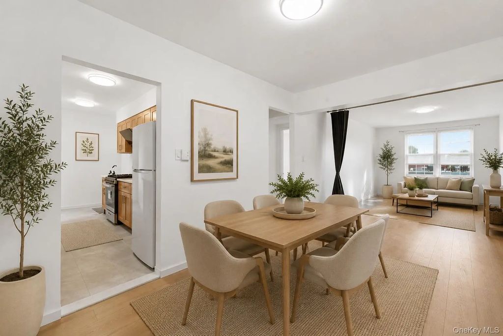 6393 Woodhaven Boulevard # 2f3, Rego Park