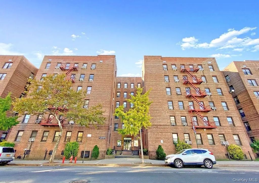 85-14 Broadway # 3l, Elmhurst