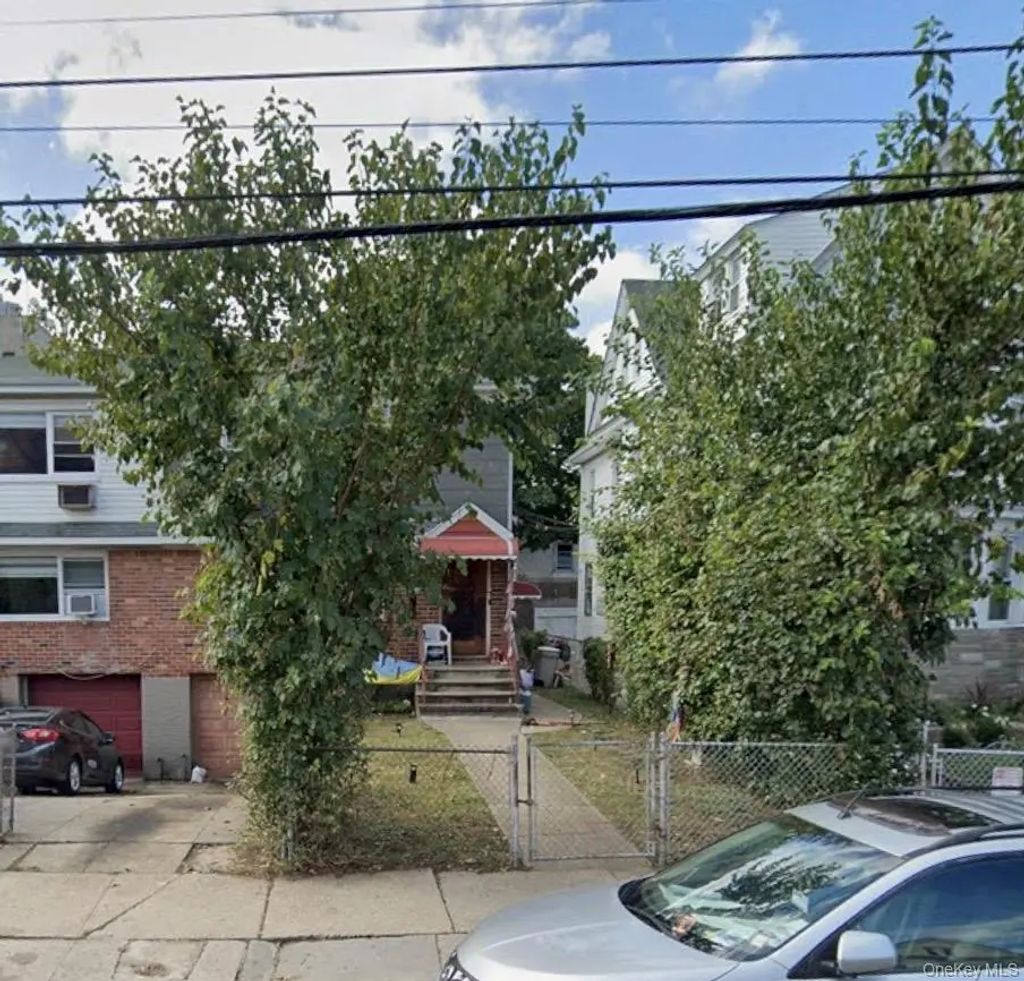 10324 121st Street, Richmond Hill