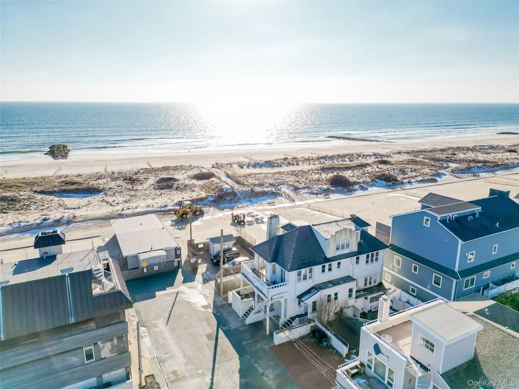 23 Troy Avenue # 2nd Fl, East Atlantic Beach