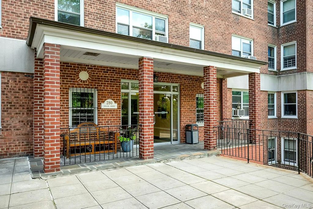 280 Collins Avenue # 6d, Fleetwood