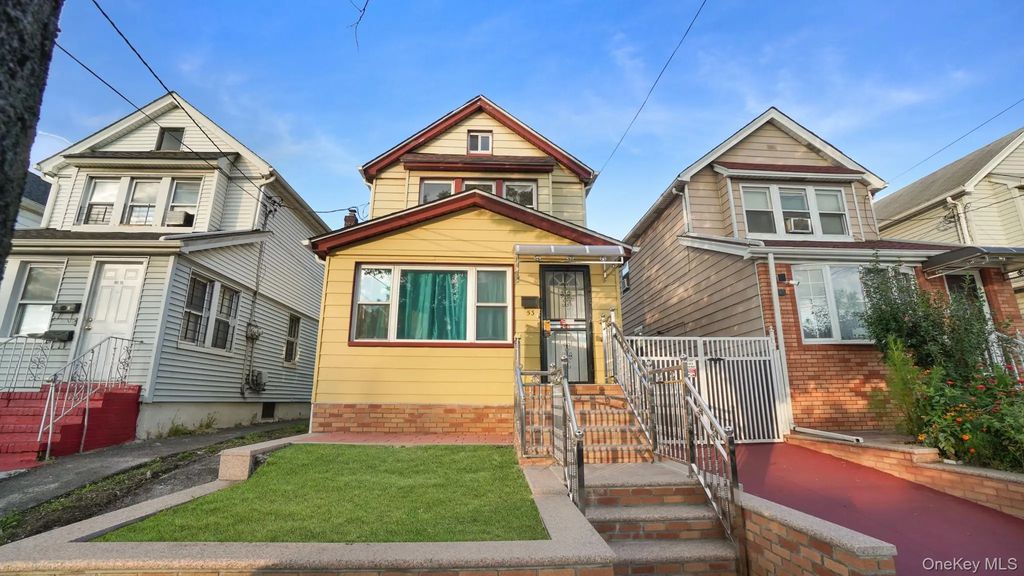 90-53 Francis Lewis Boulevard, Queens Village
