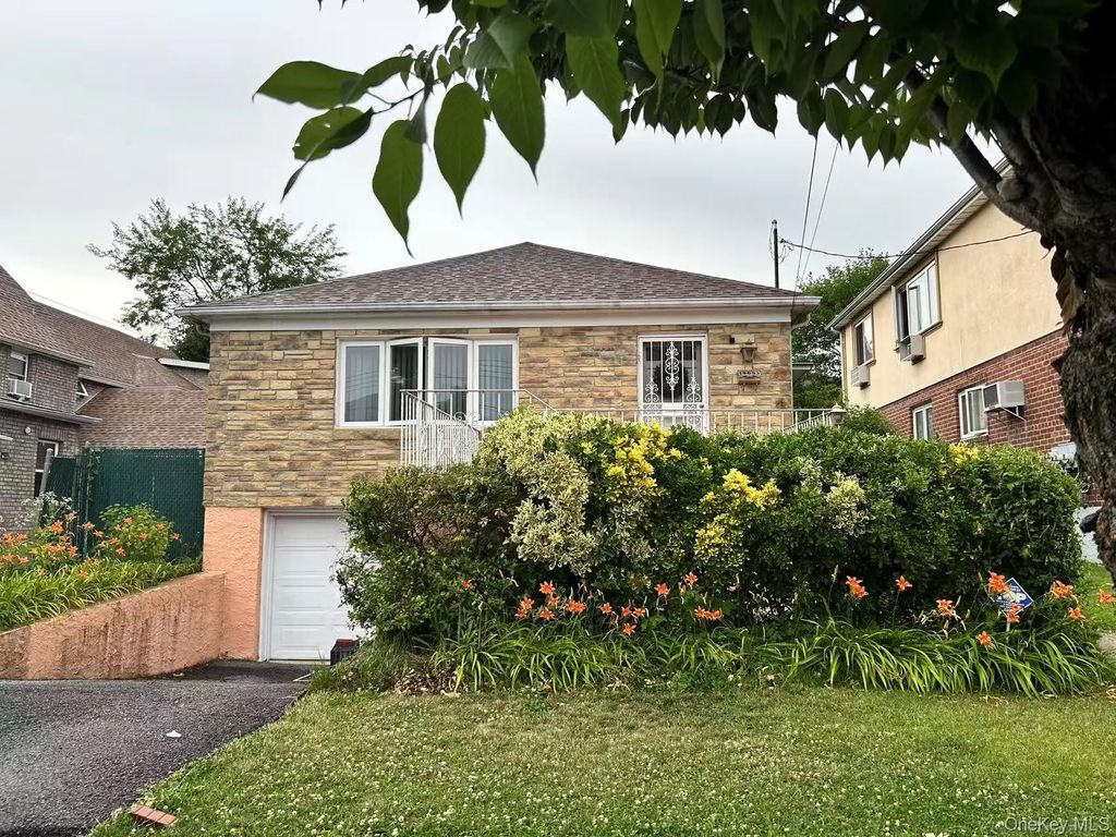 196-53 45th Avenue, Flushing