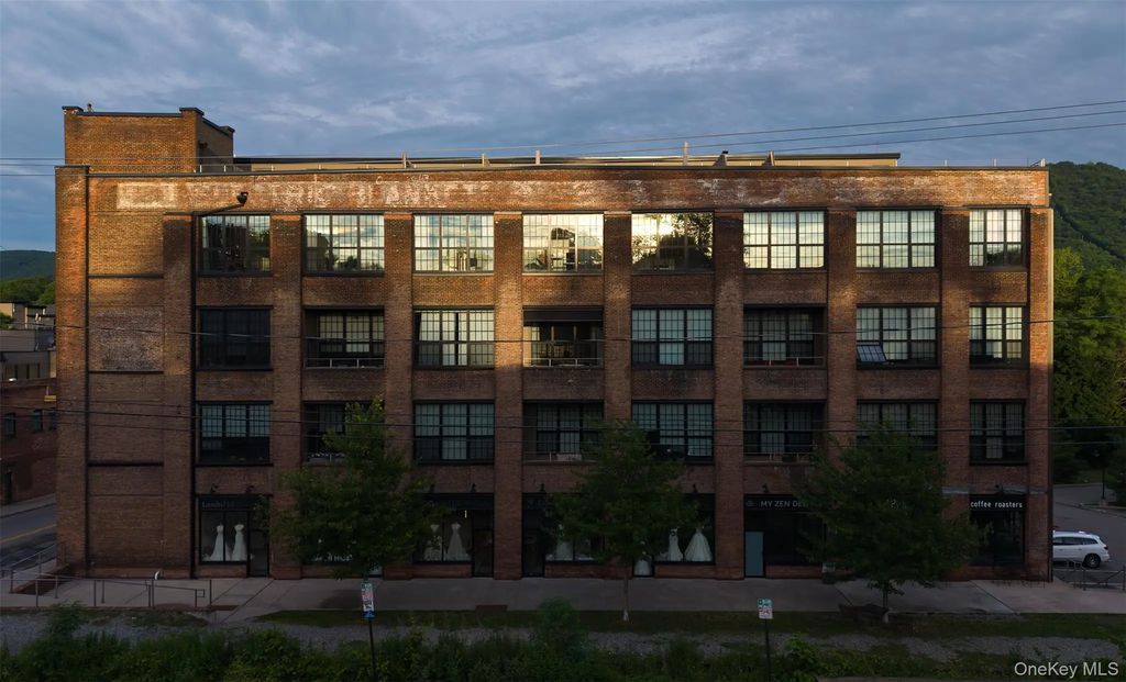 1 E Main Street # 402, Beacon