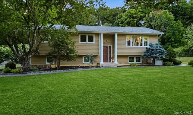 415 Allview Avenue, Brewster