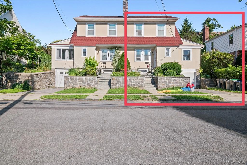 222 Carol Avenue # Right Side, Pelham
