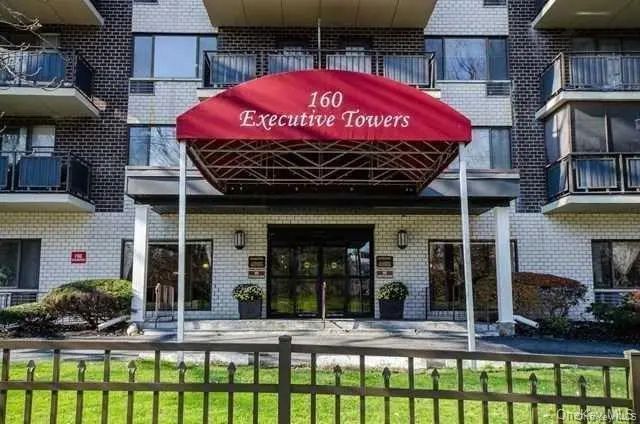160 Academy Street # 8c, Poughkeepsie