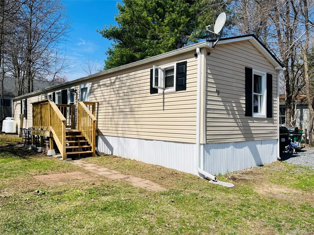 723 Beekman Road # 42, Hopewell Junction