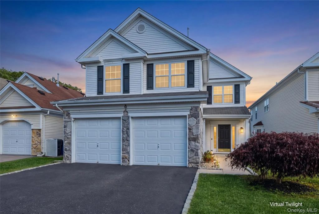 8 Jennifer Lane, Middle Island