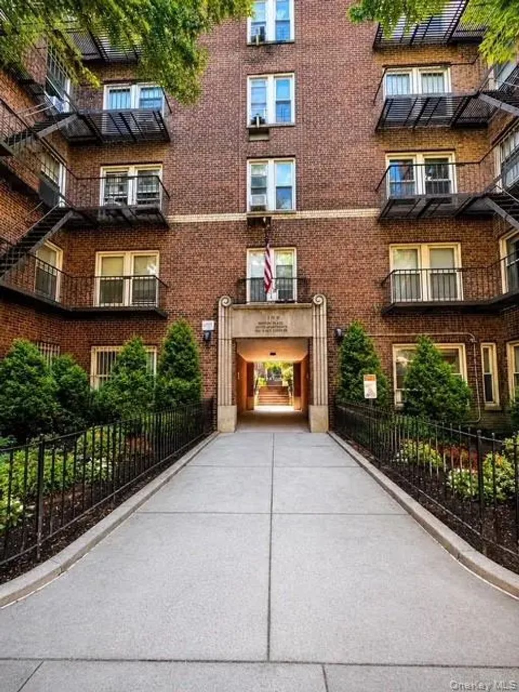 48-20 44th Street # 4c, Woodside