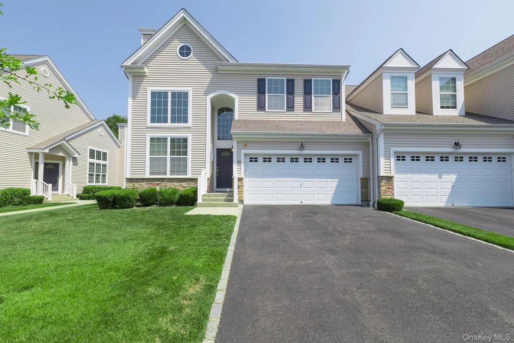 20 Emilie Drive, Center Moriches