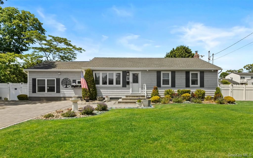 197 Marcy Street, West Babylon