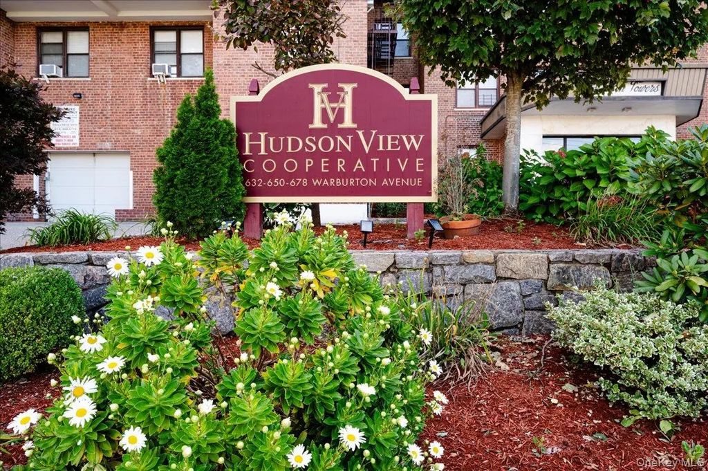 678 Warburton Avenue # 7i-7j, Yonkers