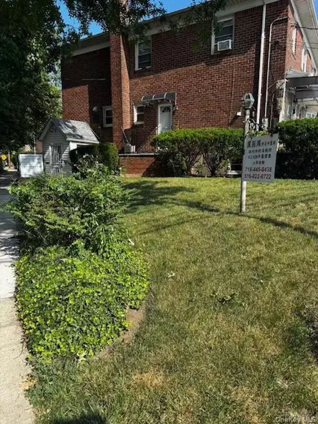 5803 182nd Street, Fresh Meadows