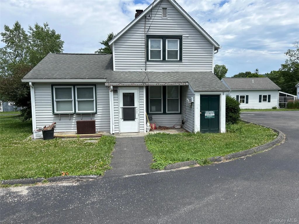 1-5 #5 Millerton Green Circle, Millerton