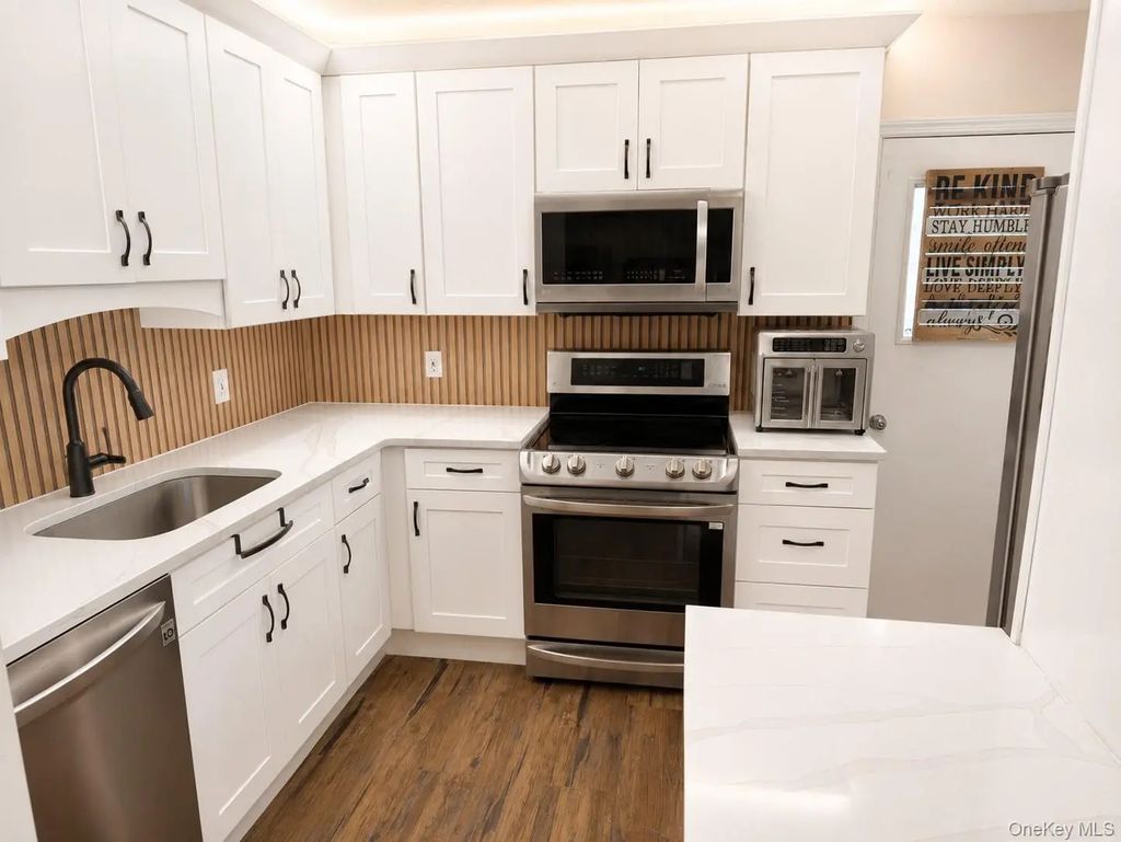 1613 Old Country Road, Elmsford