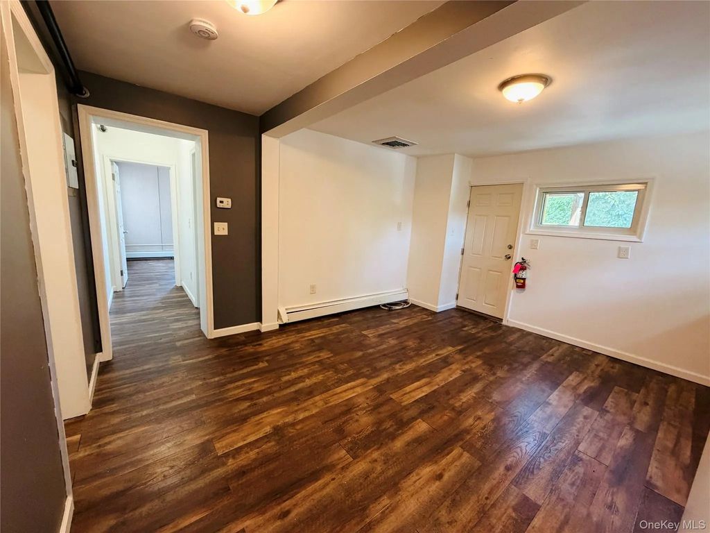 125 Wickham Avenue # 3b, Middletown