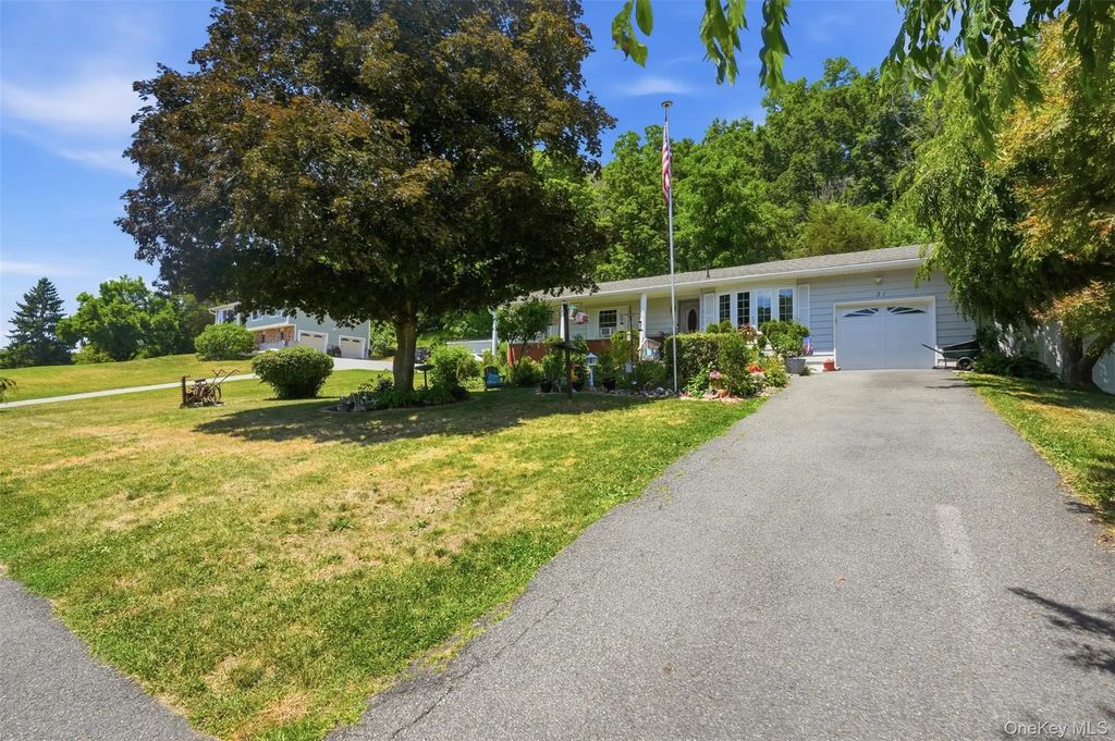 31 Park Hill Drive, Hopewell Junction