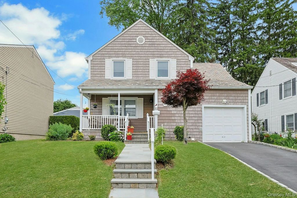 84 Lawrence Place, New Rochelle
